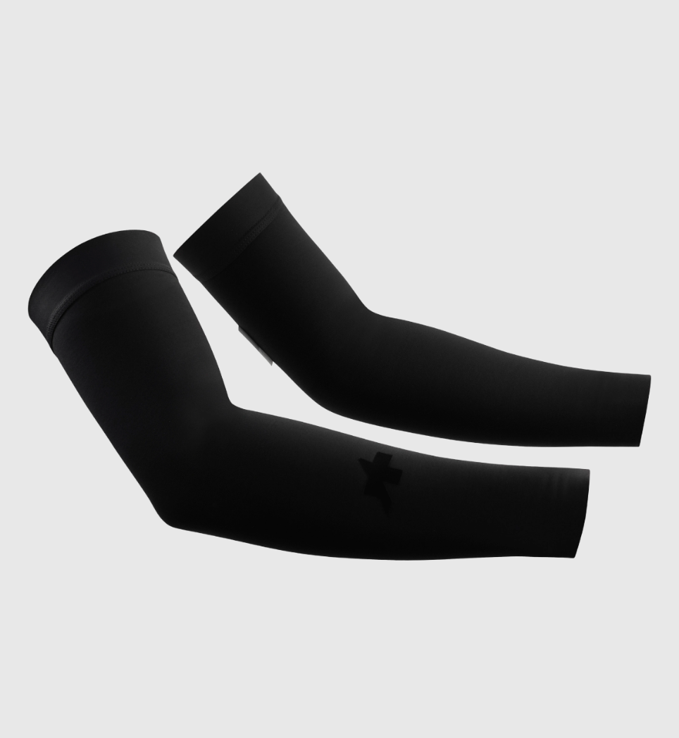 ASSOS R Arm Warmers P1 - Black - Size 1 (M-L)