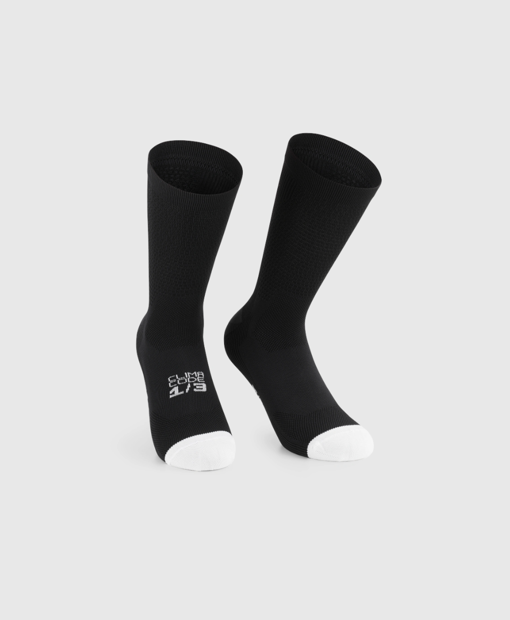 ASSOS Endurance Cycling Socks S11 - Black - Size 1 (39-42/6.5-9)